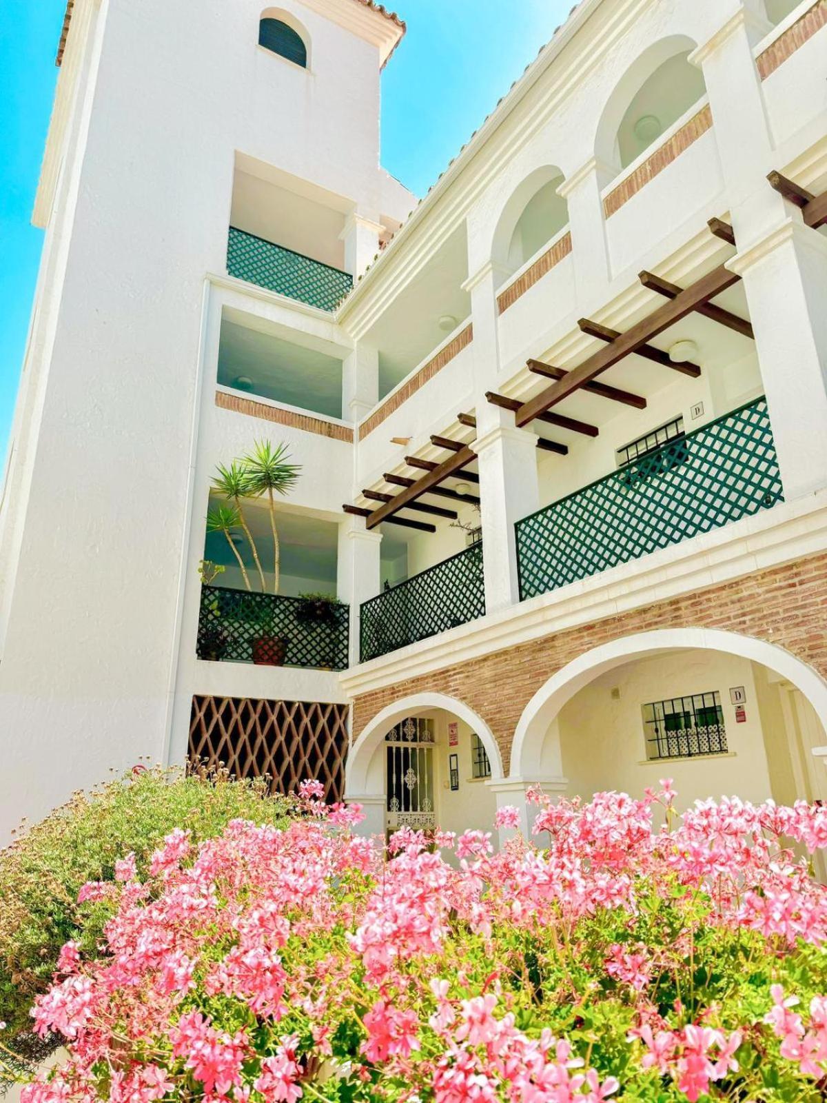 Appartement Wonderful Pool & *